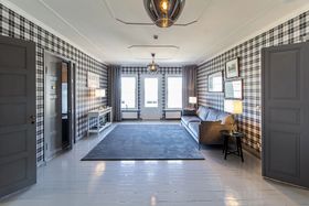 Master Gold Clubhousen odotustila